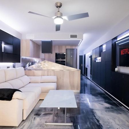 La Farola - Luxury Domotic Flat In Puerto Deportivo Lejlighed Marbella Eksteriør billede