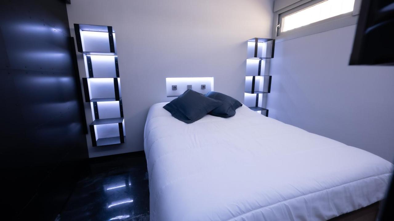 La Farola - Luxury Domotic Flat In Puerto Deportivo Lejlighed Marbella Eksteriør billede