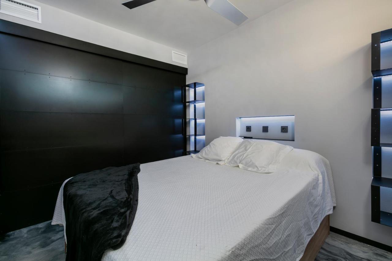 La Farola - Luxury Domotic Flat In Puerto Deportivo Lejlighed Marbella Eksteriør billede