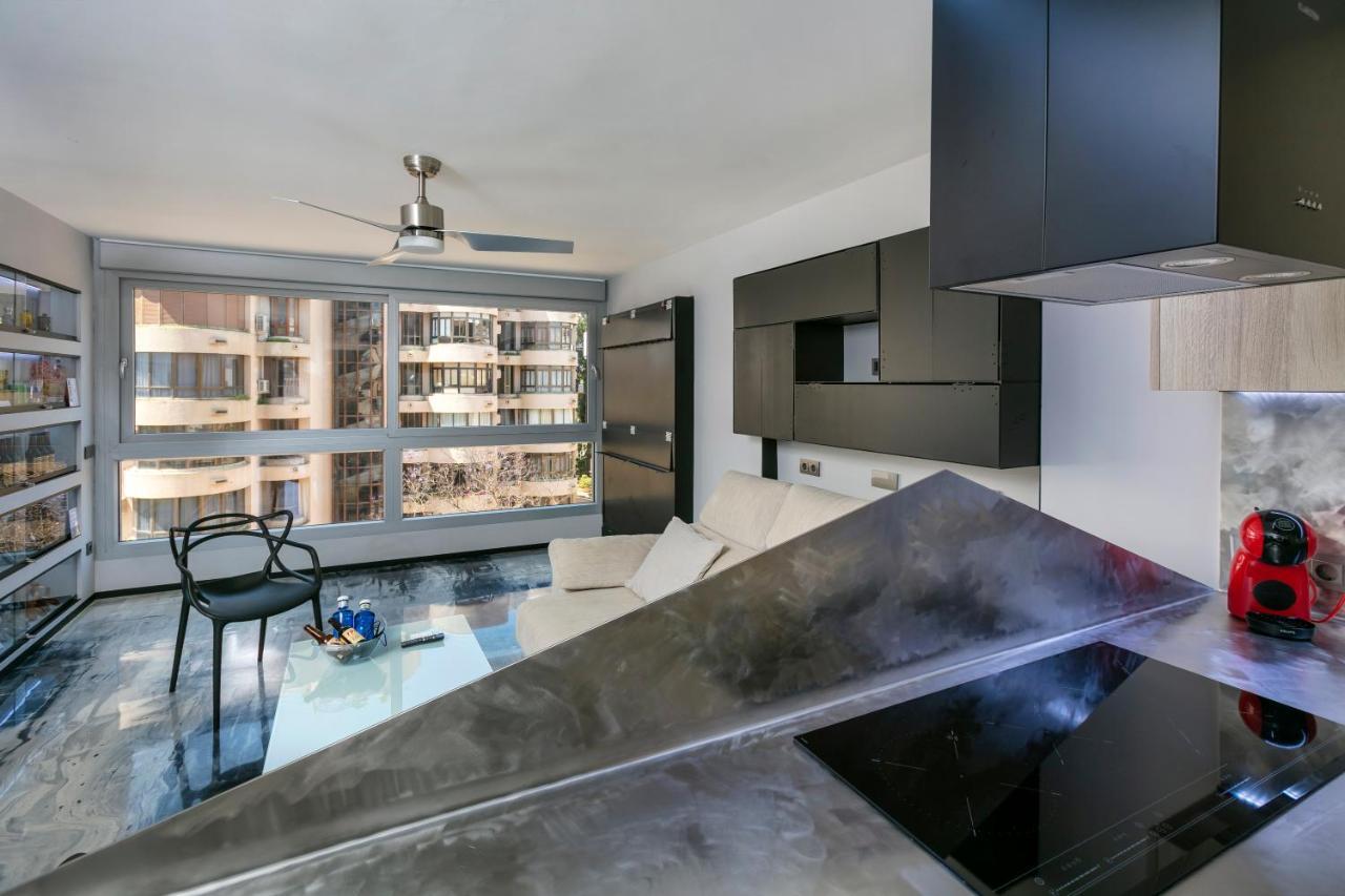La Farola - Luxury Domotic Flat In Puerto Deportivo Lejlighed Marbella Eksteriør billede
